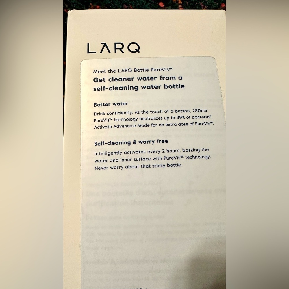 LARQ NWT Self Cleaning 25 oz Water Bottle in Granite White - Picture 12 of 13